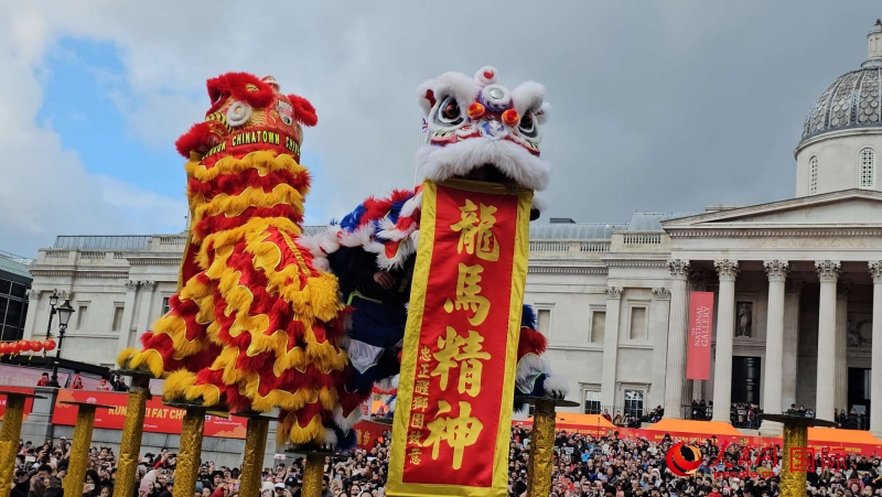 倫敦新春慶典現(xiàn)場。人民網(wǎng) 郭錦標(biāo)、楊浩鵬攝