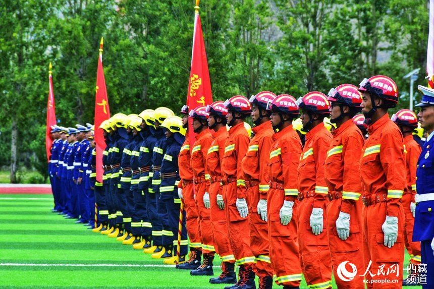 誓師大會現(xiàn)場。人民網(wǎng) 李海霞 攝